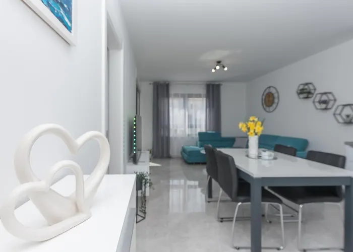 Apartament Ema *