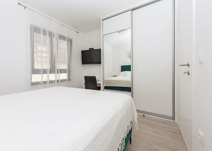 Apartament Ema