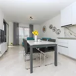 Ema Apartamento Makarska